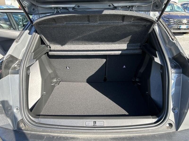 Peugeot 2008 II 2023 1.2 puretech Allure s&s 100cv