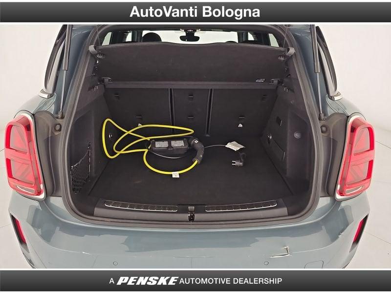 MINI Countryman Plug-In Hybrid Cooper S E Classic 4WD automatica