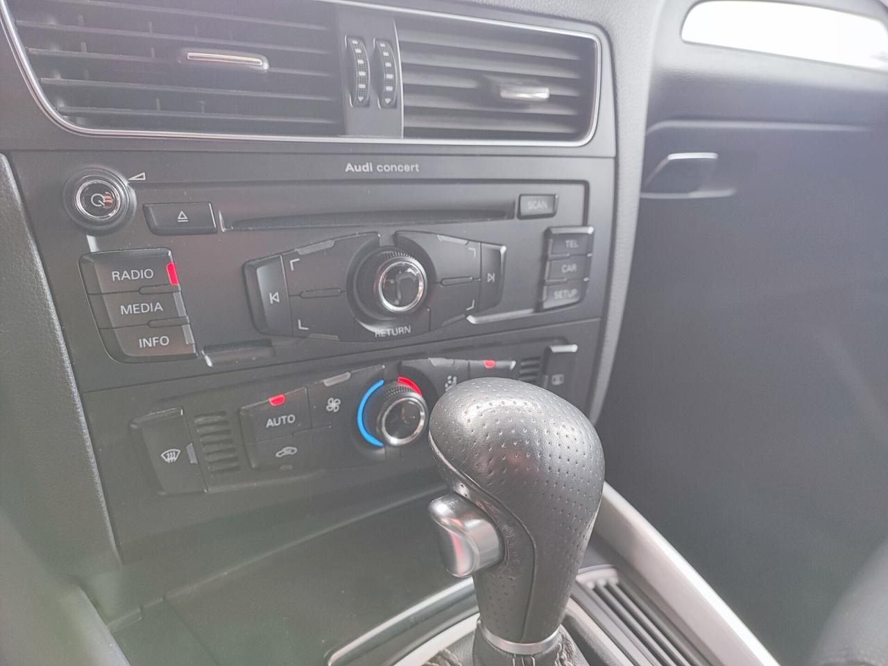 Audi Q5 2.0 TDI 170 CV quattro S tronic SLINE