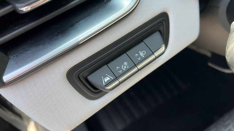 Renault Clio 1.6 E-Tech full hybrid E-Tech Engineered 145cv auto