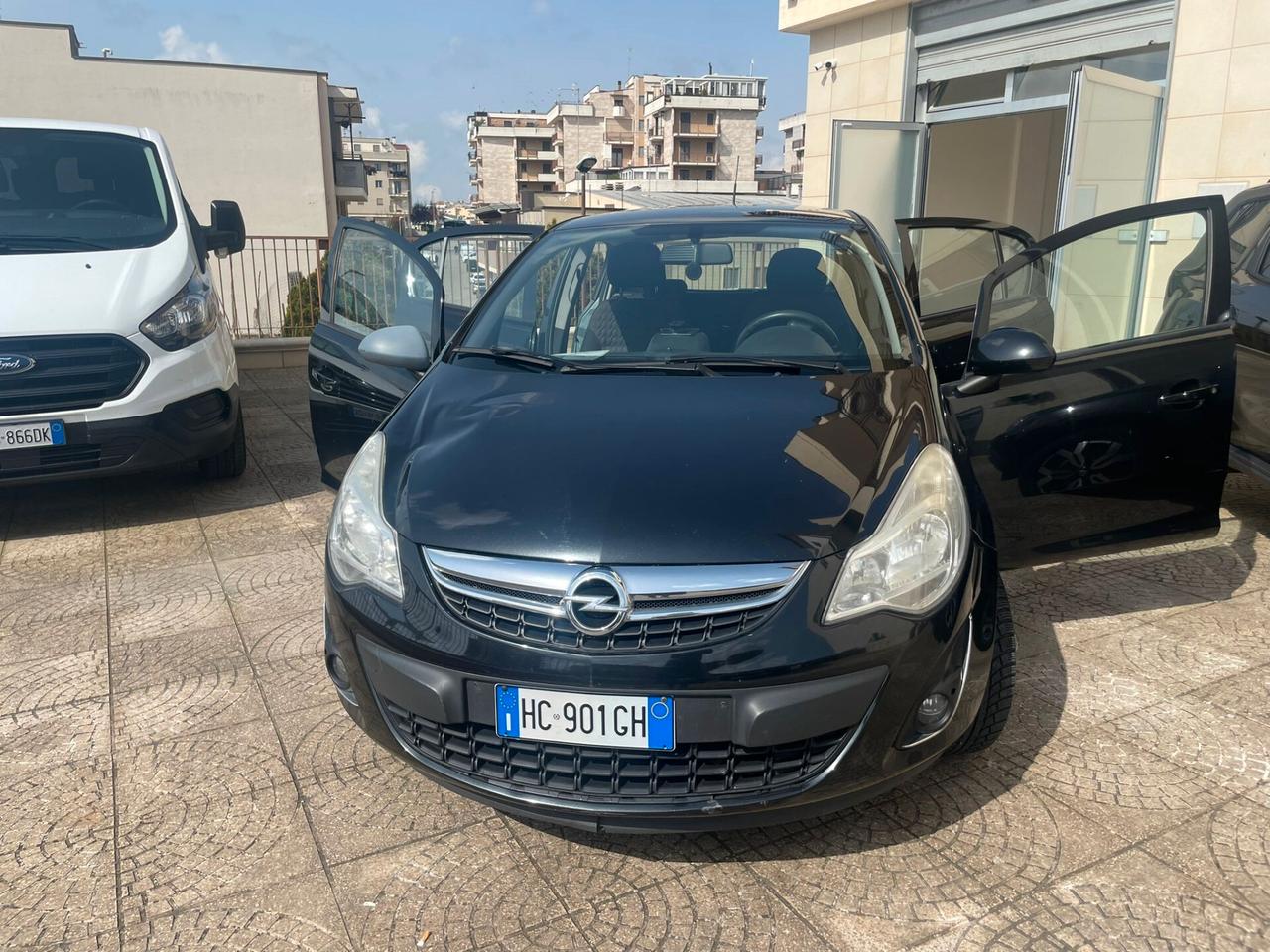 OPEL CORSA 1.3 CDTI 75CV F.AP. 5 PORTE AUTO PER NEO PATENTATI