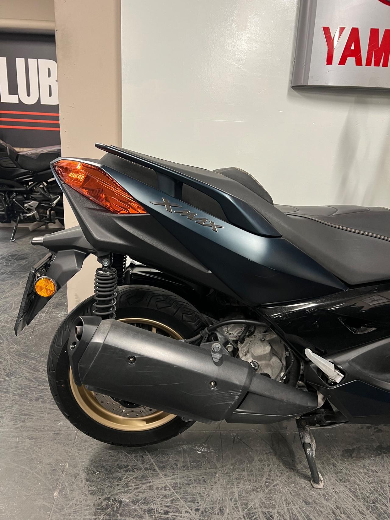 Yamaha X-Max 300 Tech max