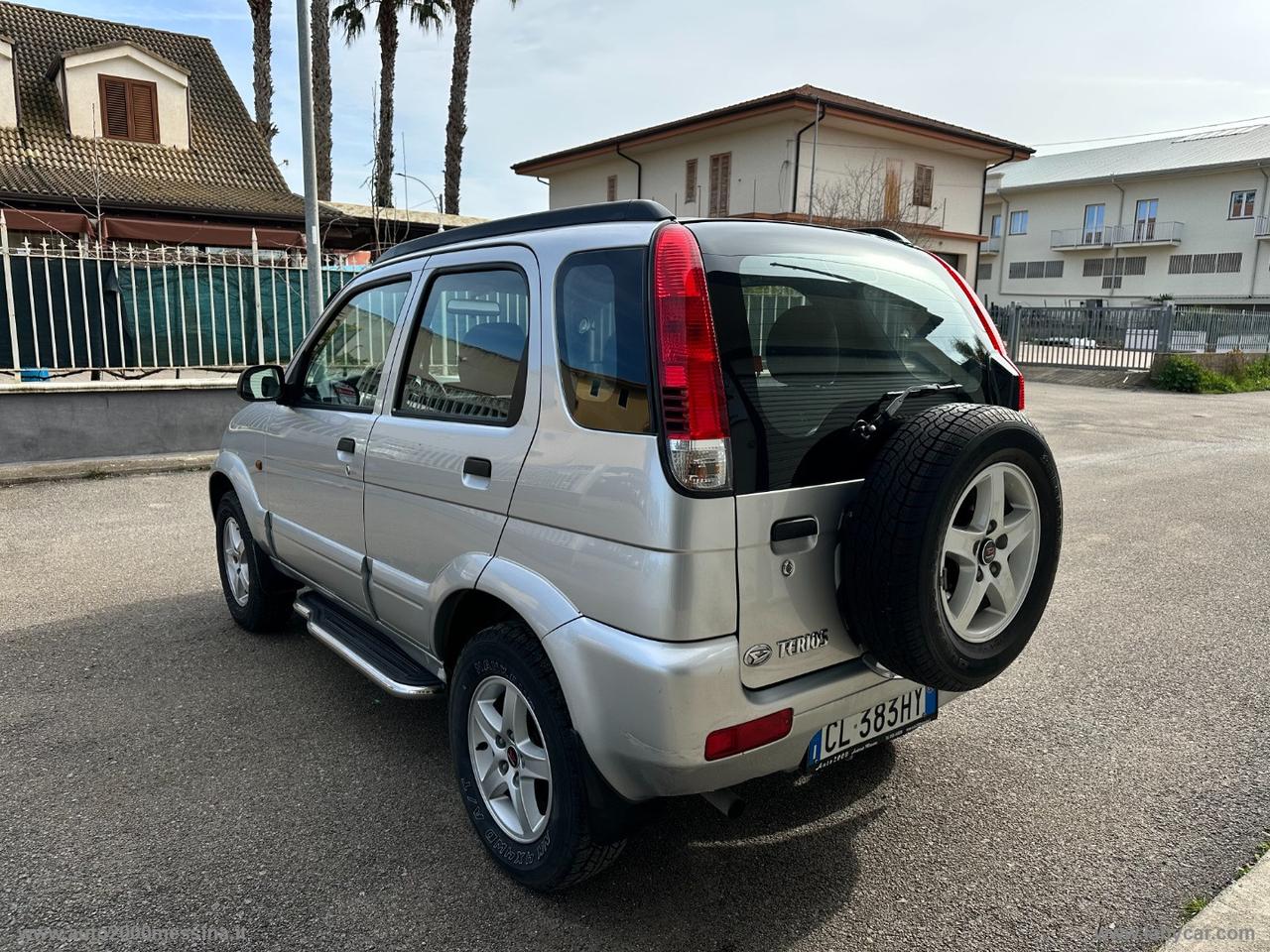 DAIHATSU Terios 1.3 16V SX