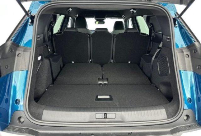 PEUGEOT 5008 Hybrid 145 e-DCS6 Allure in PROMO con Panoramic P