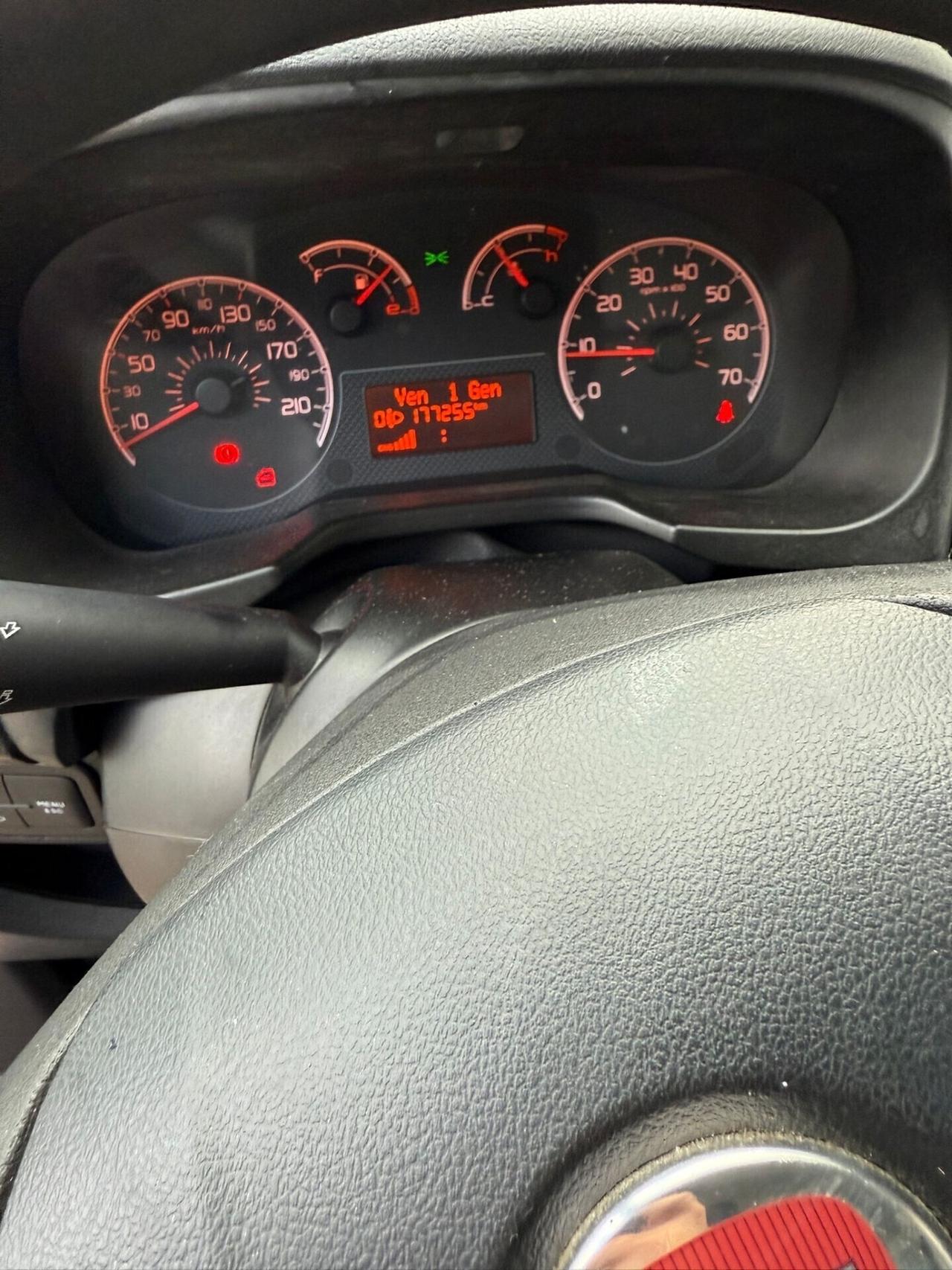 Fiat Qubo 5posti 1.4 Natural Power NEOPATENTATI