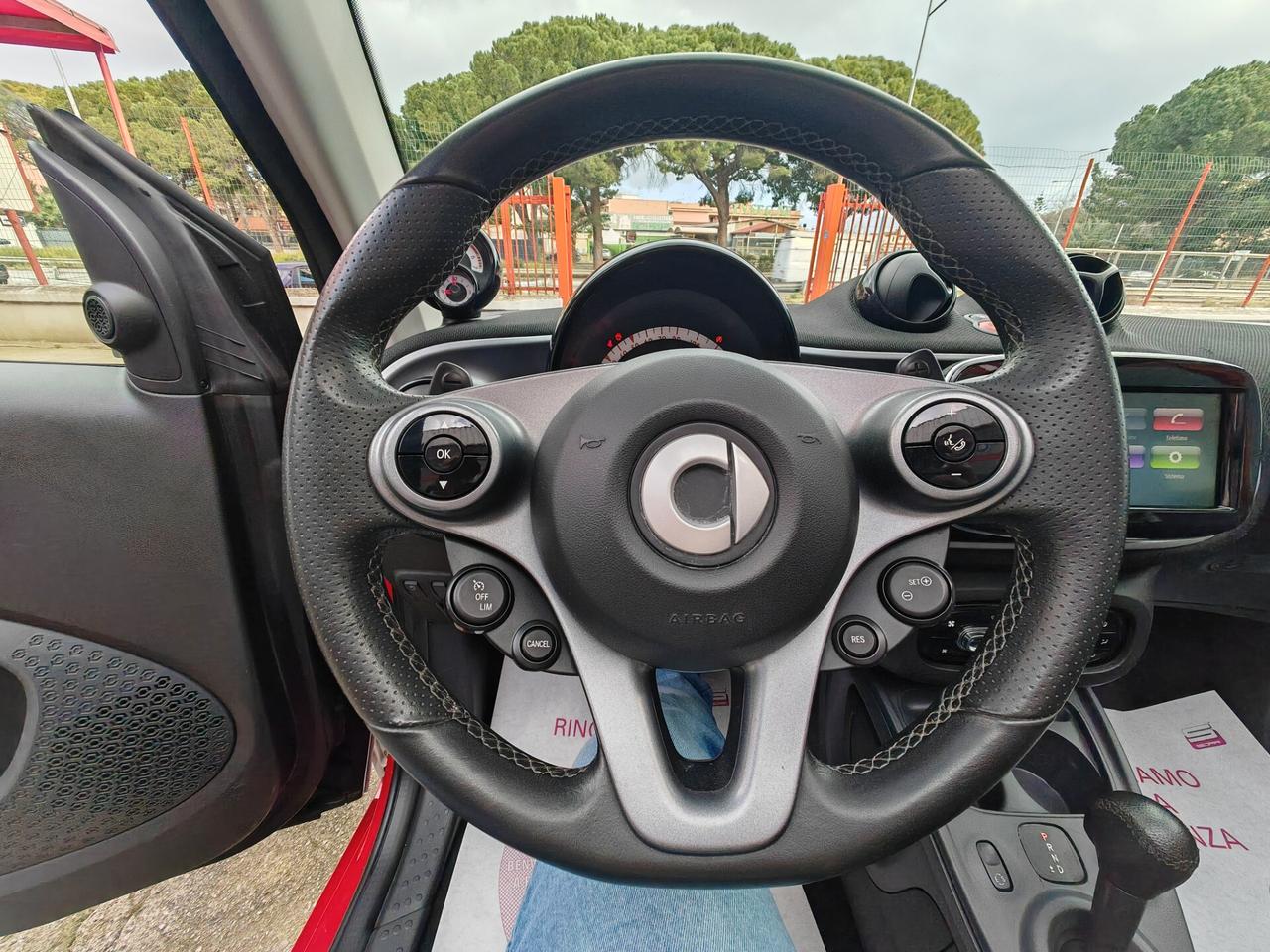 Smart Fortwo 1,0 benzina 05/2017 Cv70