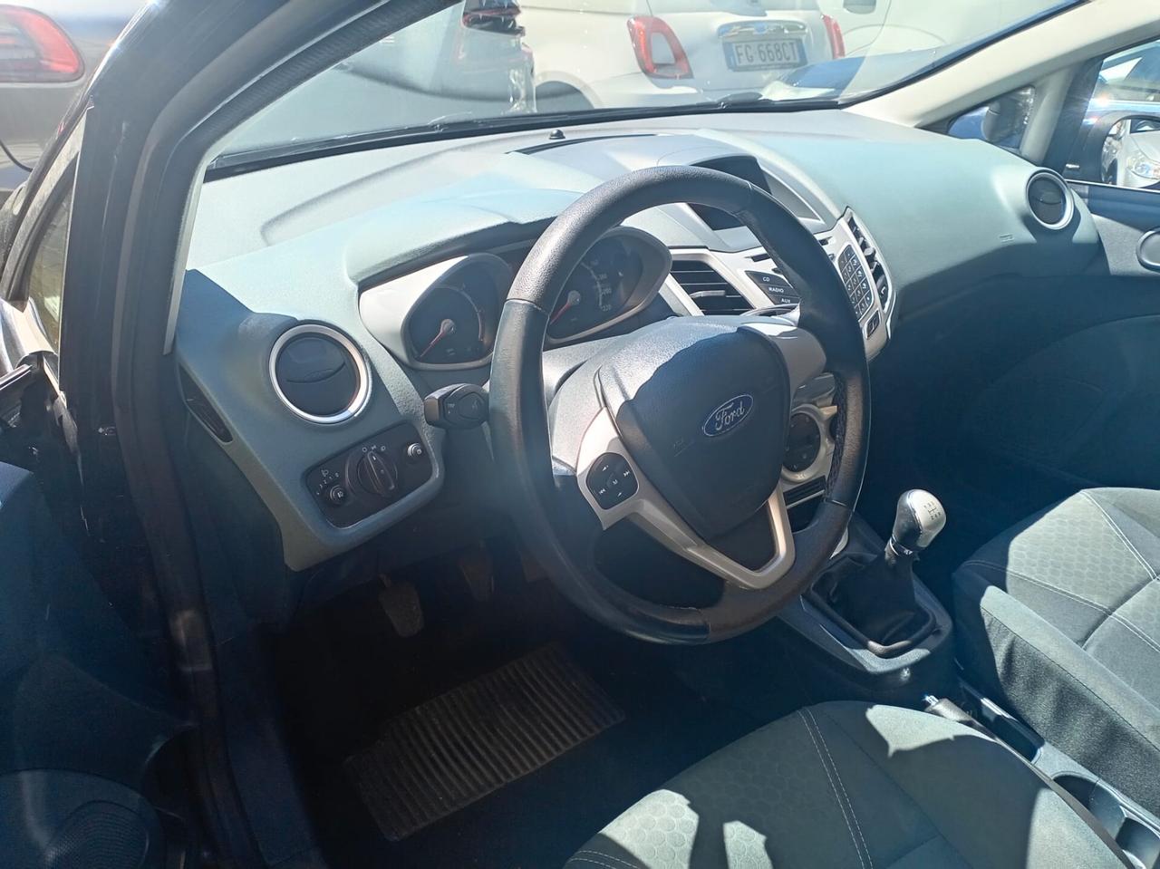 Ford Fiesta 1.4 TDCi 5p. Titanium