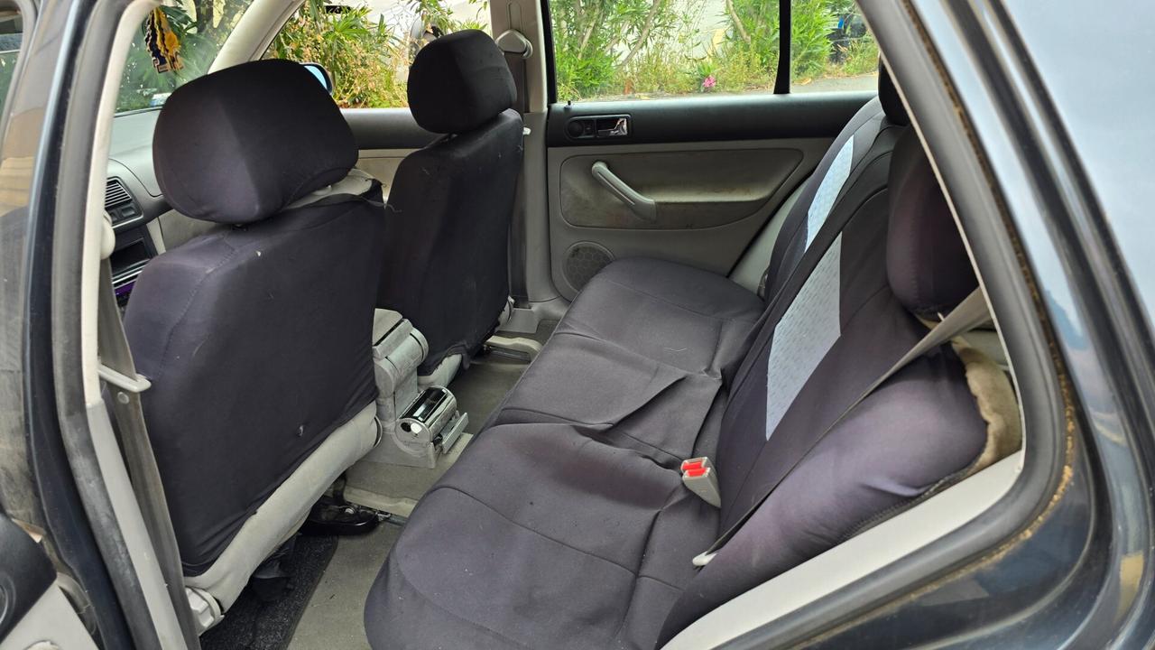 Volkswagen Golf 1.6 cat 5 porte