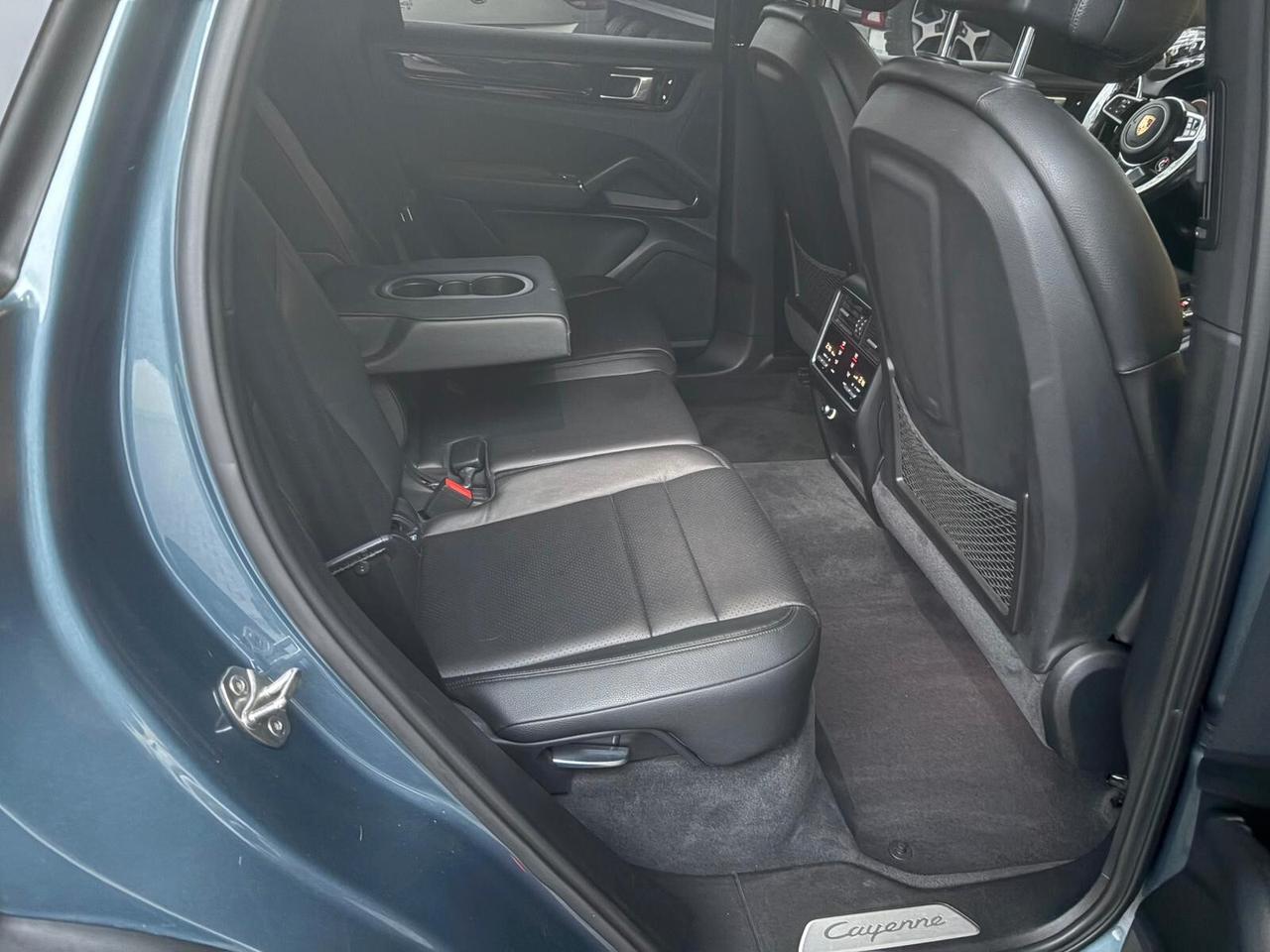 Porsche Cayenne 3.0 S