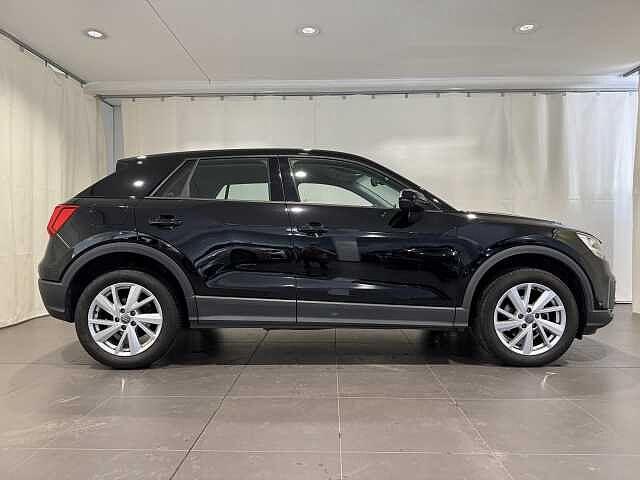 Audi Q2 30 TDI Business