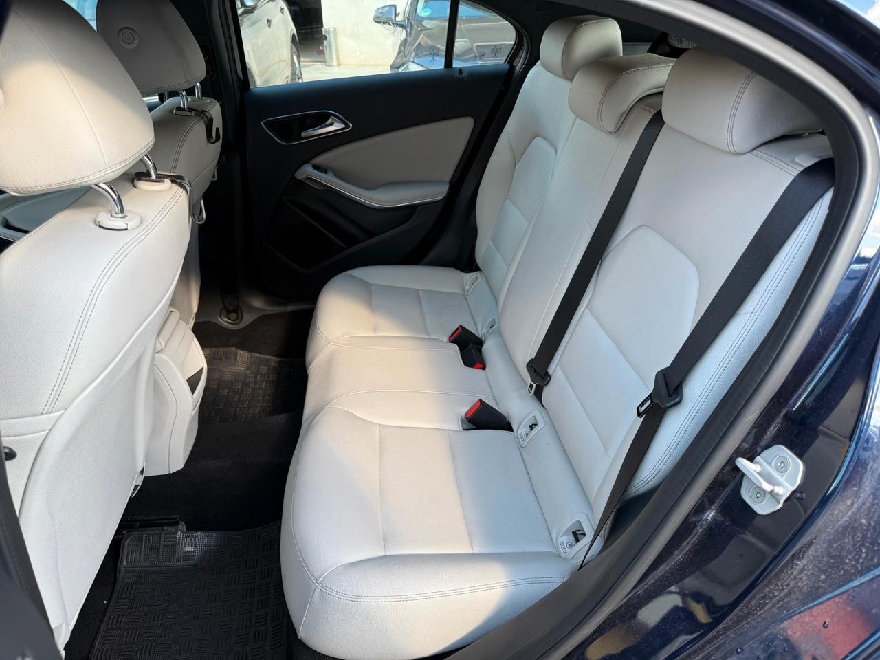 Mercedes-benz A 180 d Sport auto