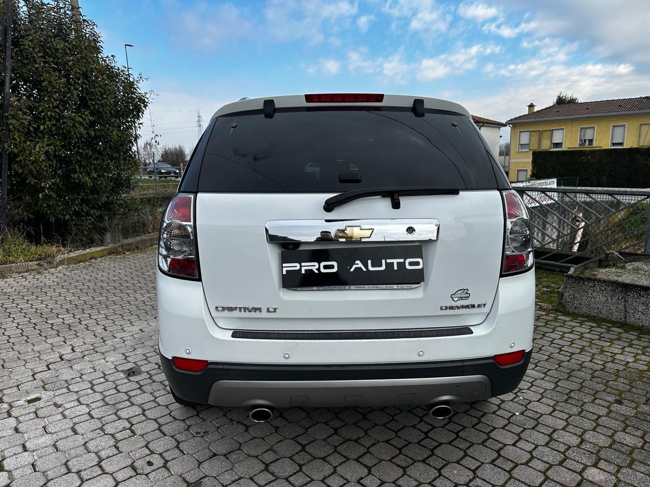 Chevrolet Captiva 2.0 VCDi LTZ 7 POSTI