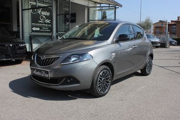 Lancia Ypsilon 1.0 Hybrid Platino COME NUOVA PRONTA CONSEGNA