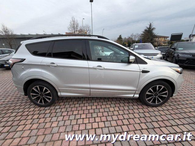 FORD Kuga 1.5 TDCI 120 CV ST-Line