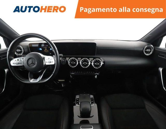 MERCEDES-BENZ A 180 Automatic Premium