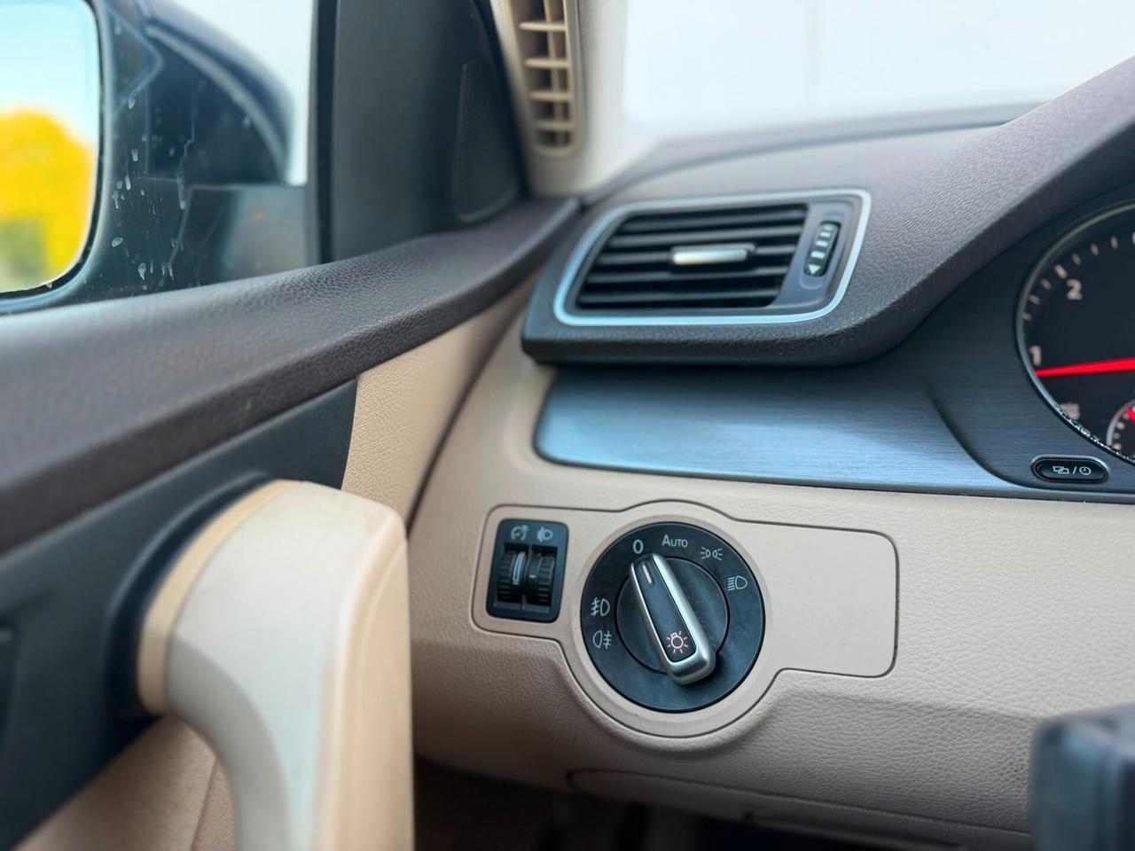 Volkswagen Passat 1.6 TDI Comfortline BM.Tech.