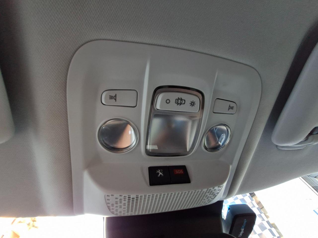 Peugeot 2008 2008 1.5 bluehdi Allure s&s 120cv eat6