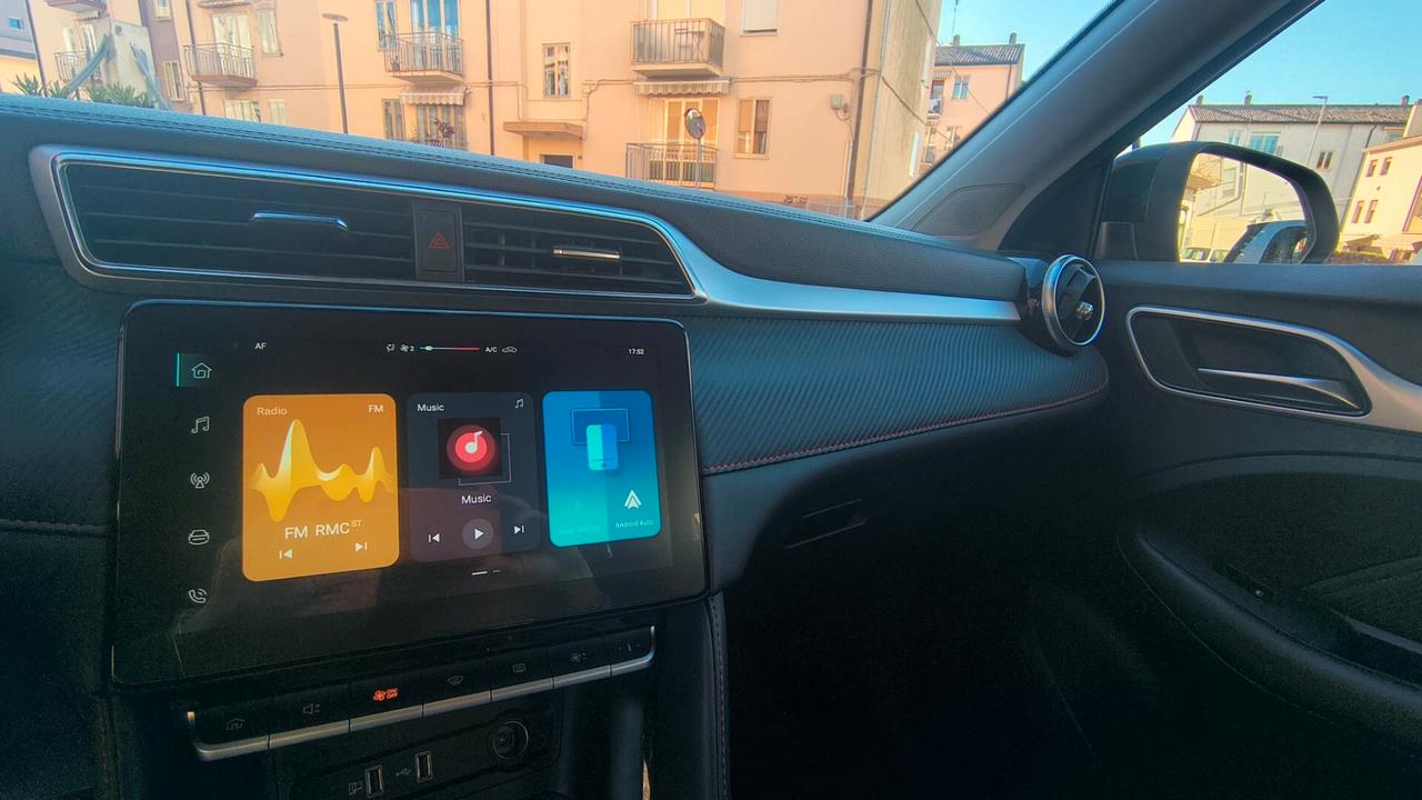 Mg ZS 1.5 VTi-tech Luxury