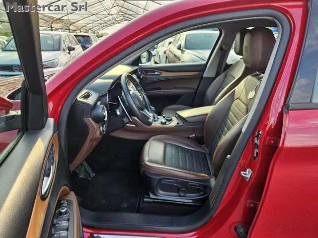 ALFA ROMEO Stelvio Stelvio 2017 2.2 t Executive Q4 210cv auto - FL678