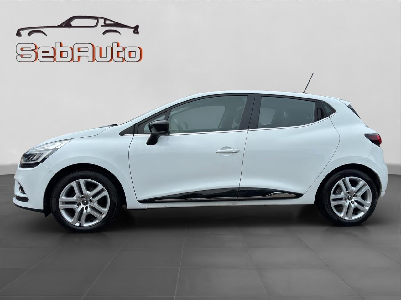 Renault Clio dCi 8V 75 CV 5 porte Moschino Zen ( IVA A PARTE )