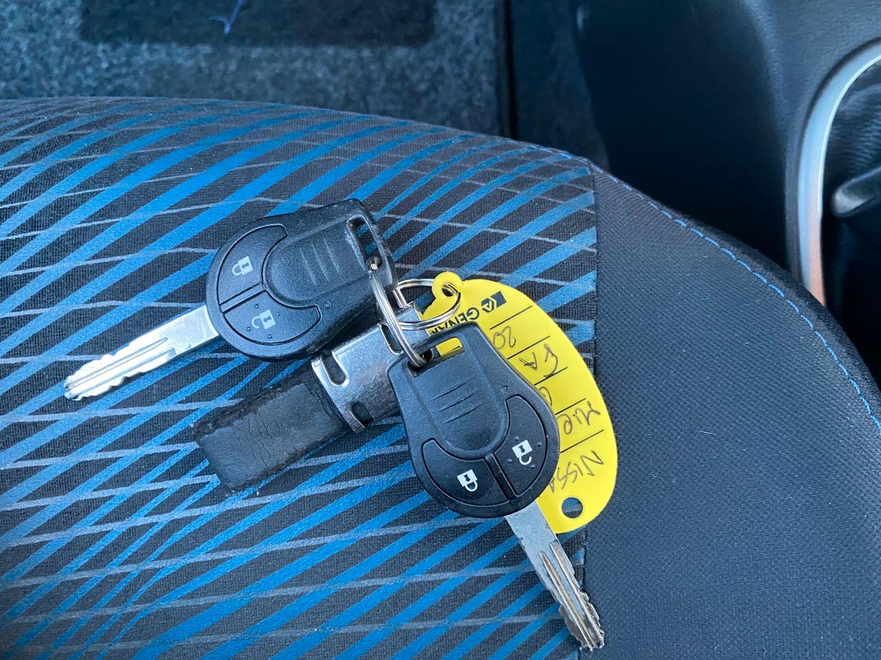 Nissan Micra 1.2 benz restyling full full opt 2015