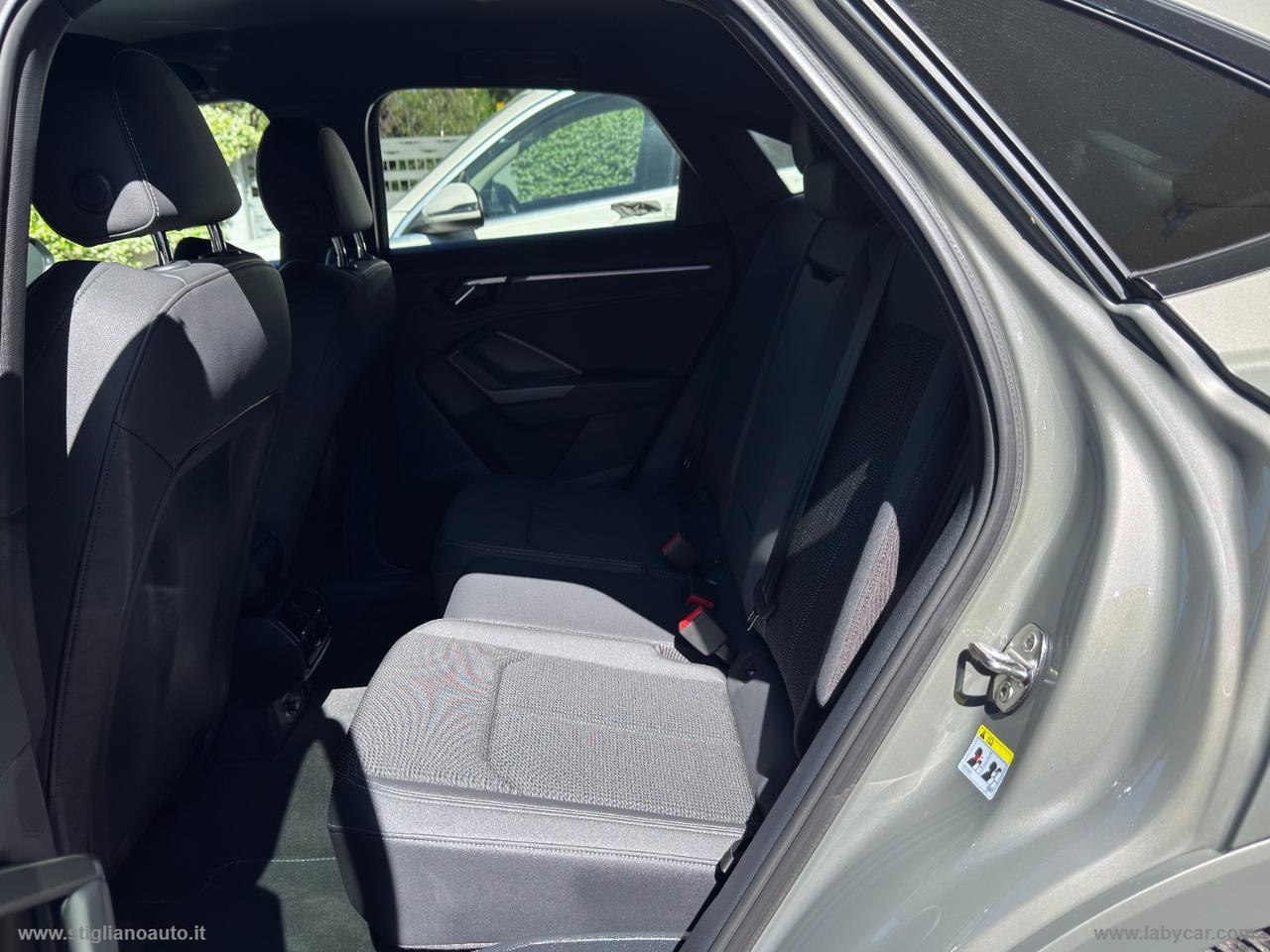 AUDI Q3 SPB 35 TDI S tr. S line