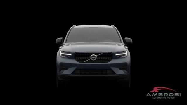 VOLVO XC40 B3 Mild hybrid Benzina Plus Dark