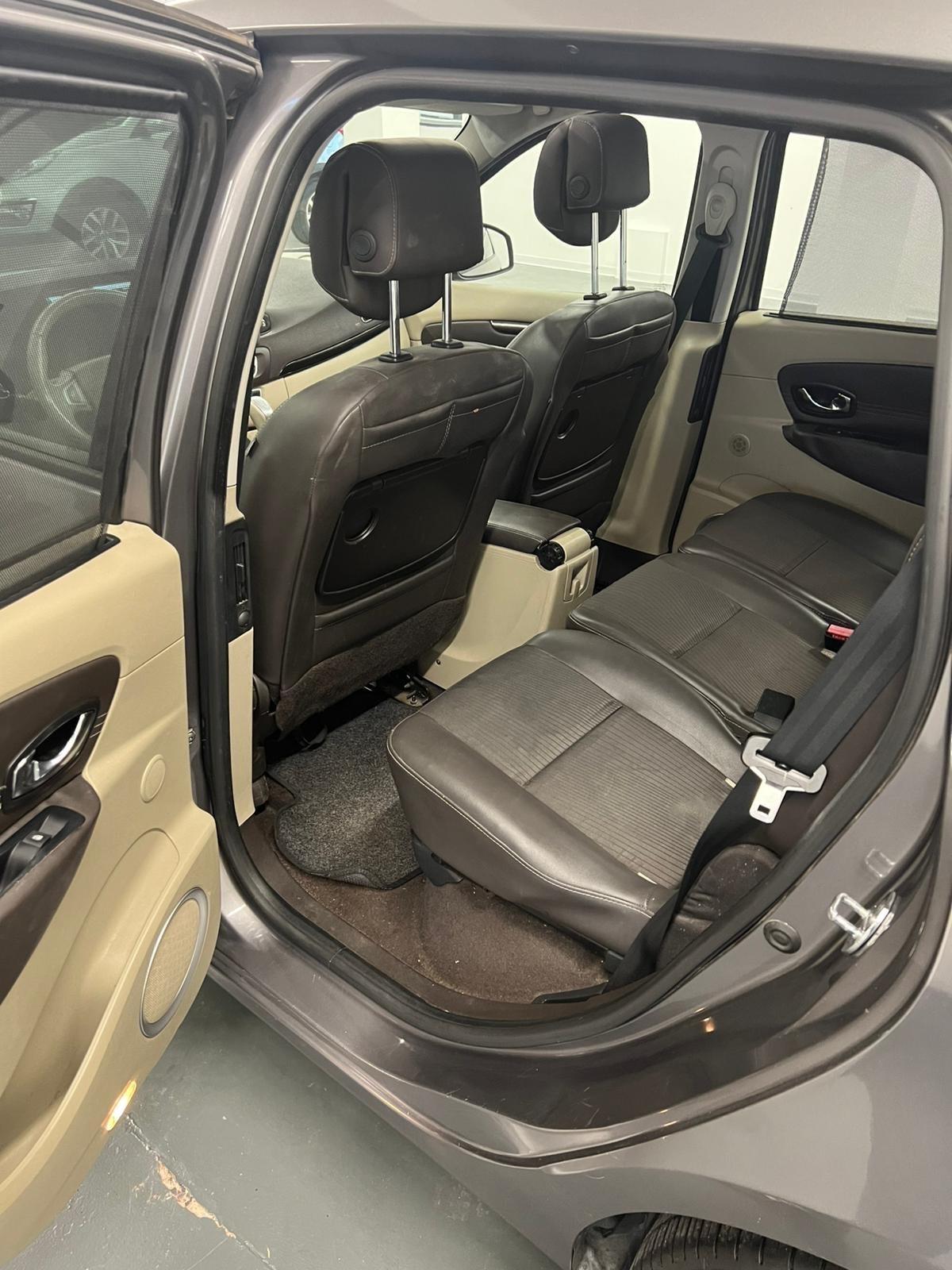 Renault Scenic Scénic X-Mod 1.5 dCi 110CV EDC Luxe