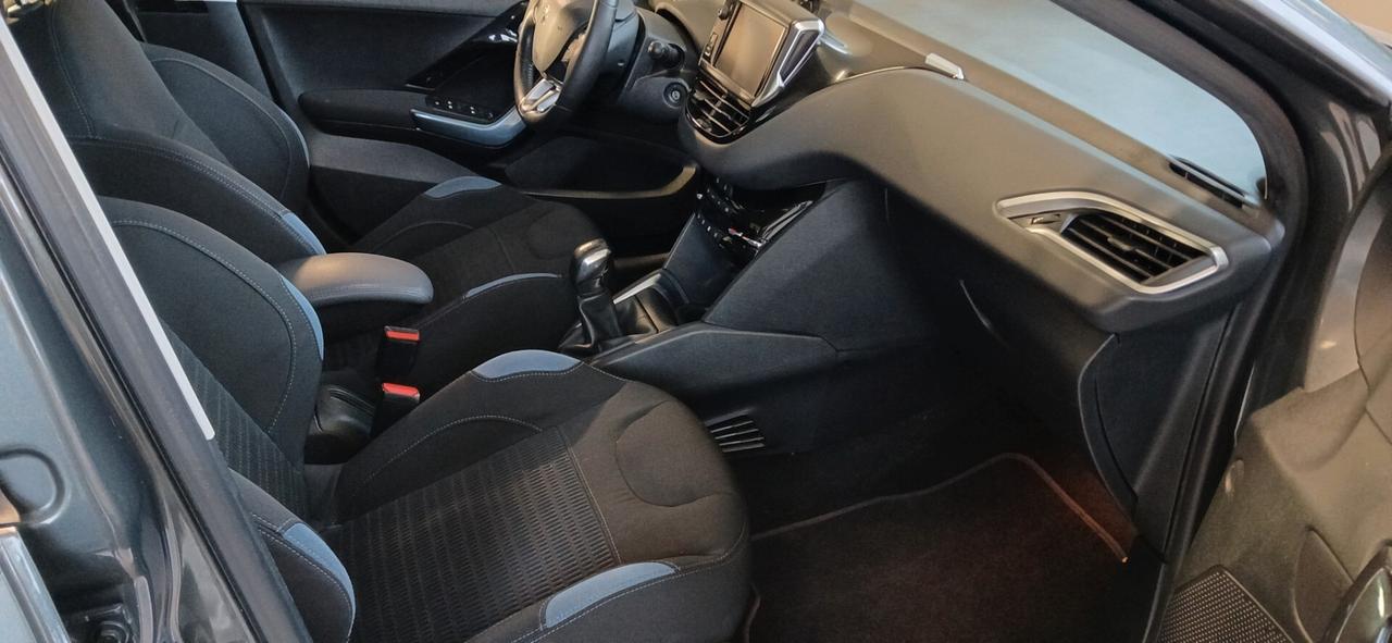 Peugeot 208 1.4 HDi neopatentati