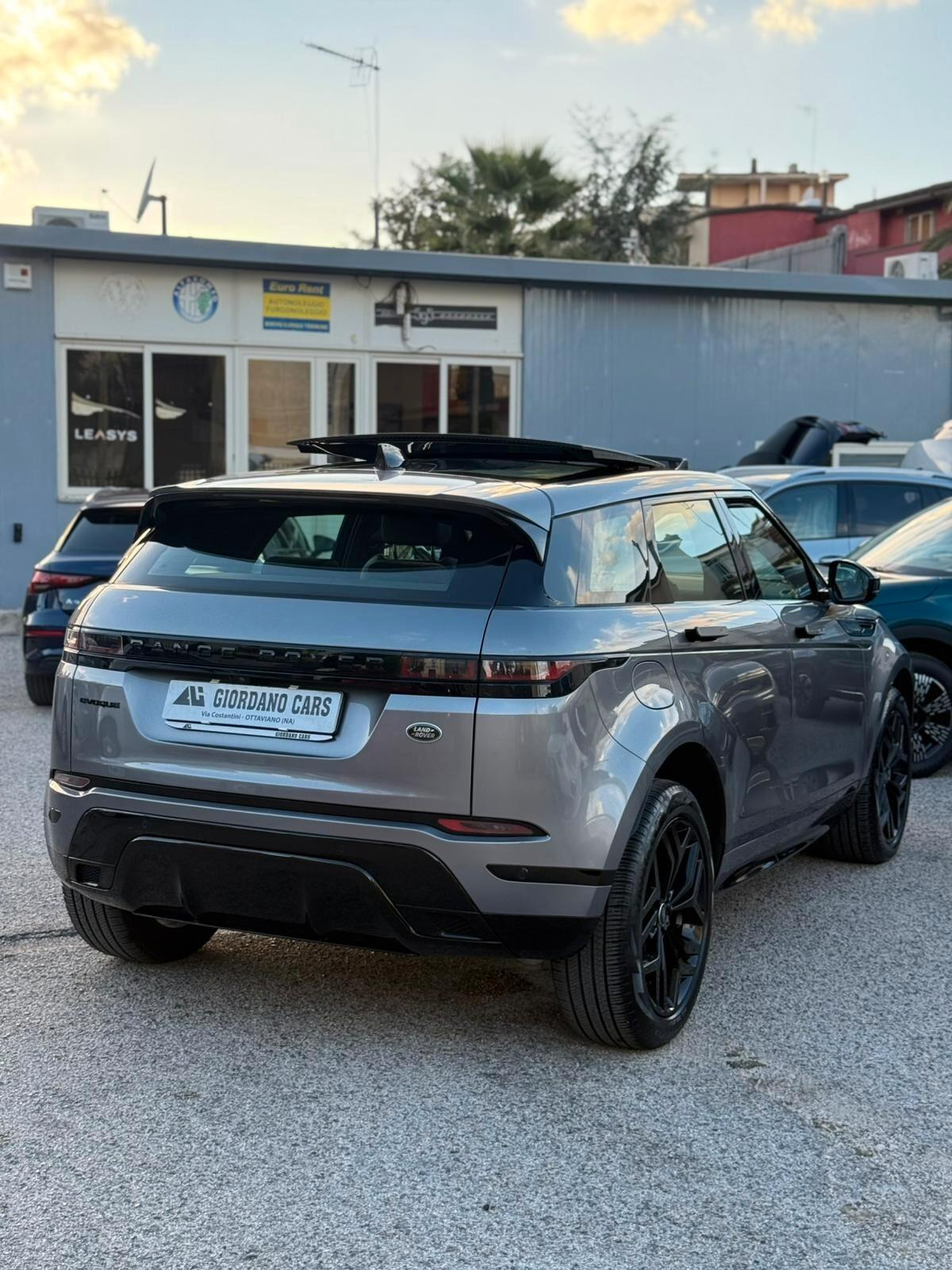 Land Rover Range Evoque 2.0D I4 163 CV AWD Auto R-Dynamic SE