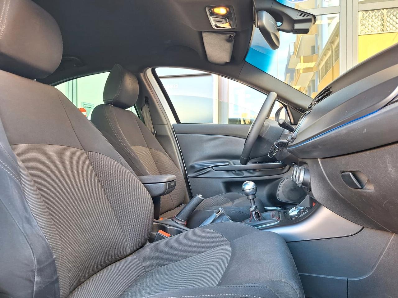 Alfa Romeo Giulietta 1.6 JTDm-2 105 CV Exclusive