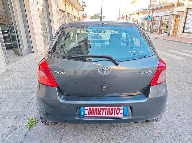 TOYOTA Yaris 1.4 D-4D 5 porte