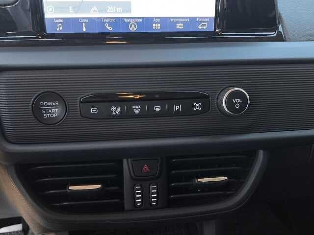 Ford Tourneo Courier 1.0 EcoBoost Powershift Active