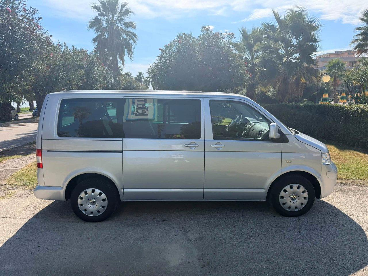 Volkswagen Multivan 2.5 tdi Comfortline climatronic 130cv