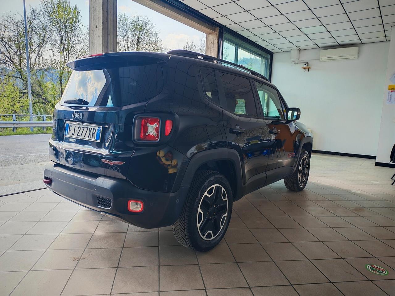 Jeep Renegade 2.0 Mjt 170CV 4WD Active Drive Low Trailhawk