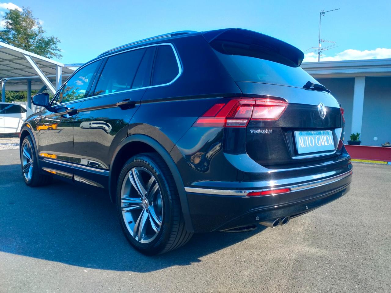 Volkswagen Tiguan 2.0 BiTDI SCR DSG 4MOTION Advanced R-Line IVA DEDUCIBILE