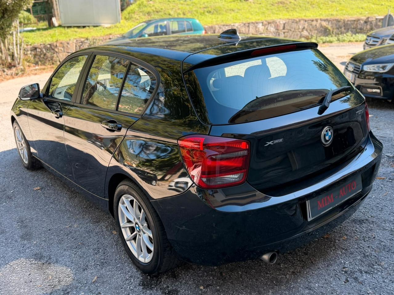Bmw 118 118d xDrive 5p. Sport 143CV GARANZIA 1 ANNO