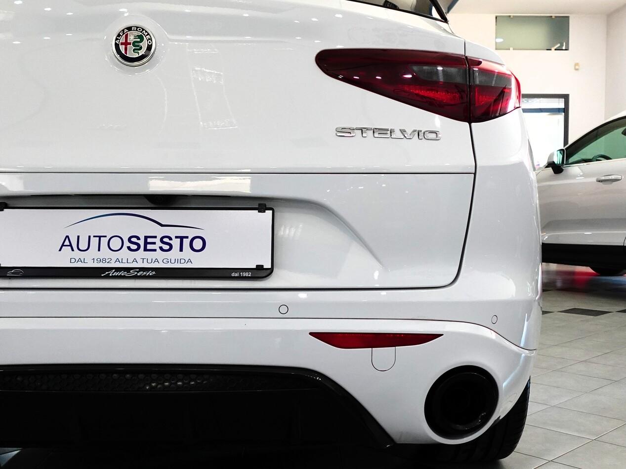 Alfa Romeo Stelvio 2.2 MJT 210 CV AT8 Q4 VELOCE