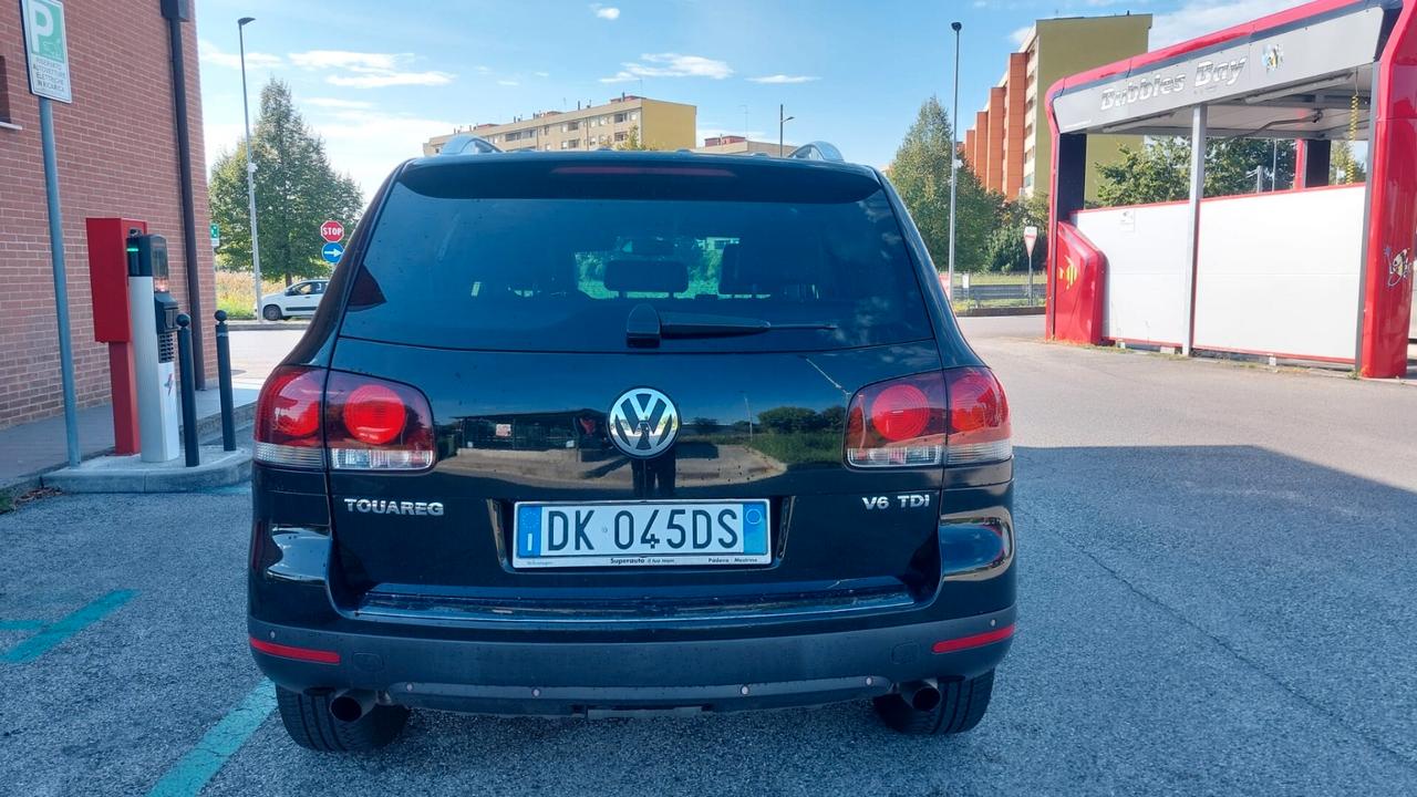 Volkswagen Touareg 3.0 V6 TDI gancio traino