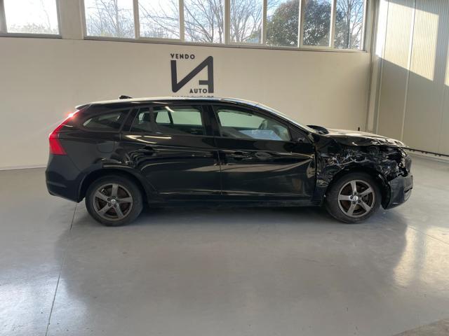 VOLVO V60 2.0 D2 120CV BUSINESS CAMBIO MANUALE *VA IN MOTO*