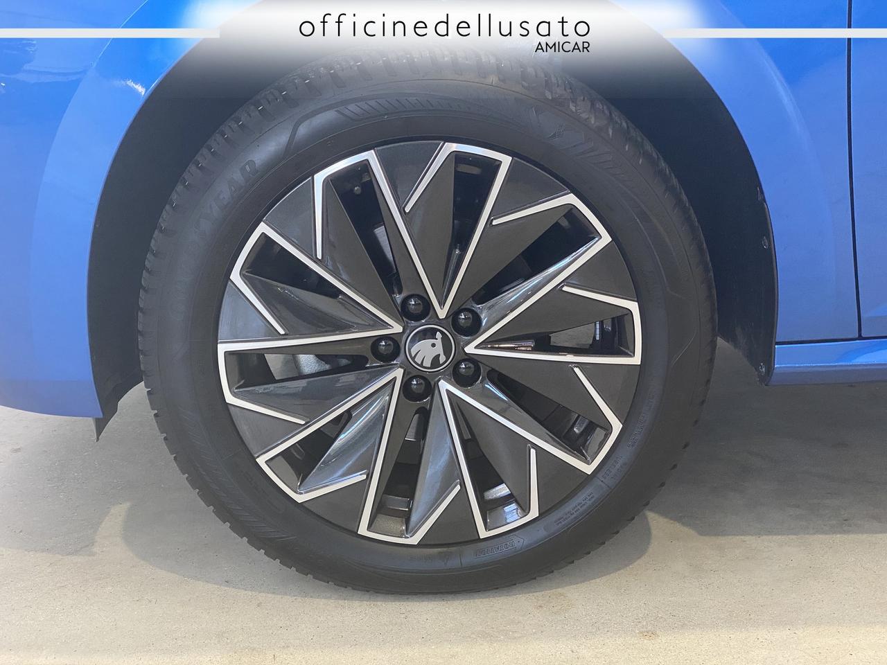 Skoda Kamiq 1.0 tsi 115cv black dots dsg