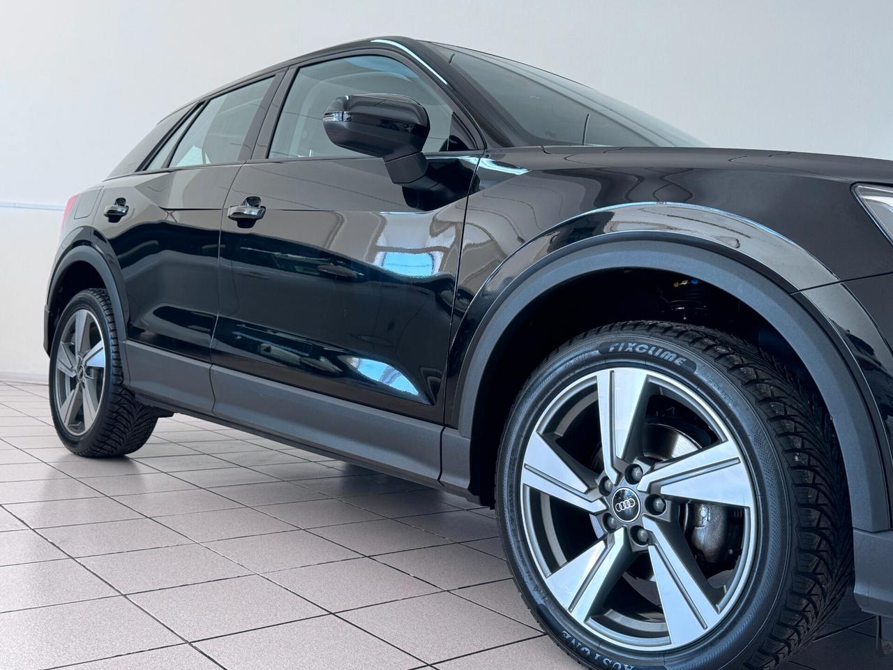 Audi Q2 1.0 TFSI - BENZINA 110cv MANULE - PARI AL NUOVO!!