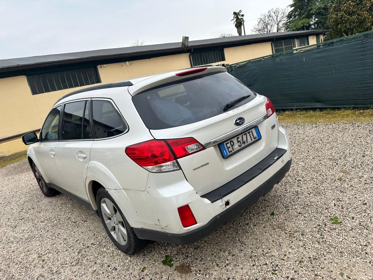 Subaru OUTBACK 2.0D Exclusive |EXPORT-COMMERCIANTI|