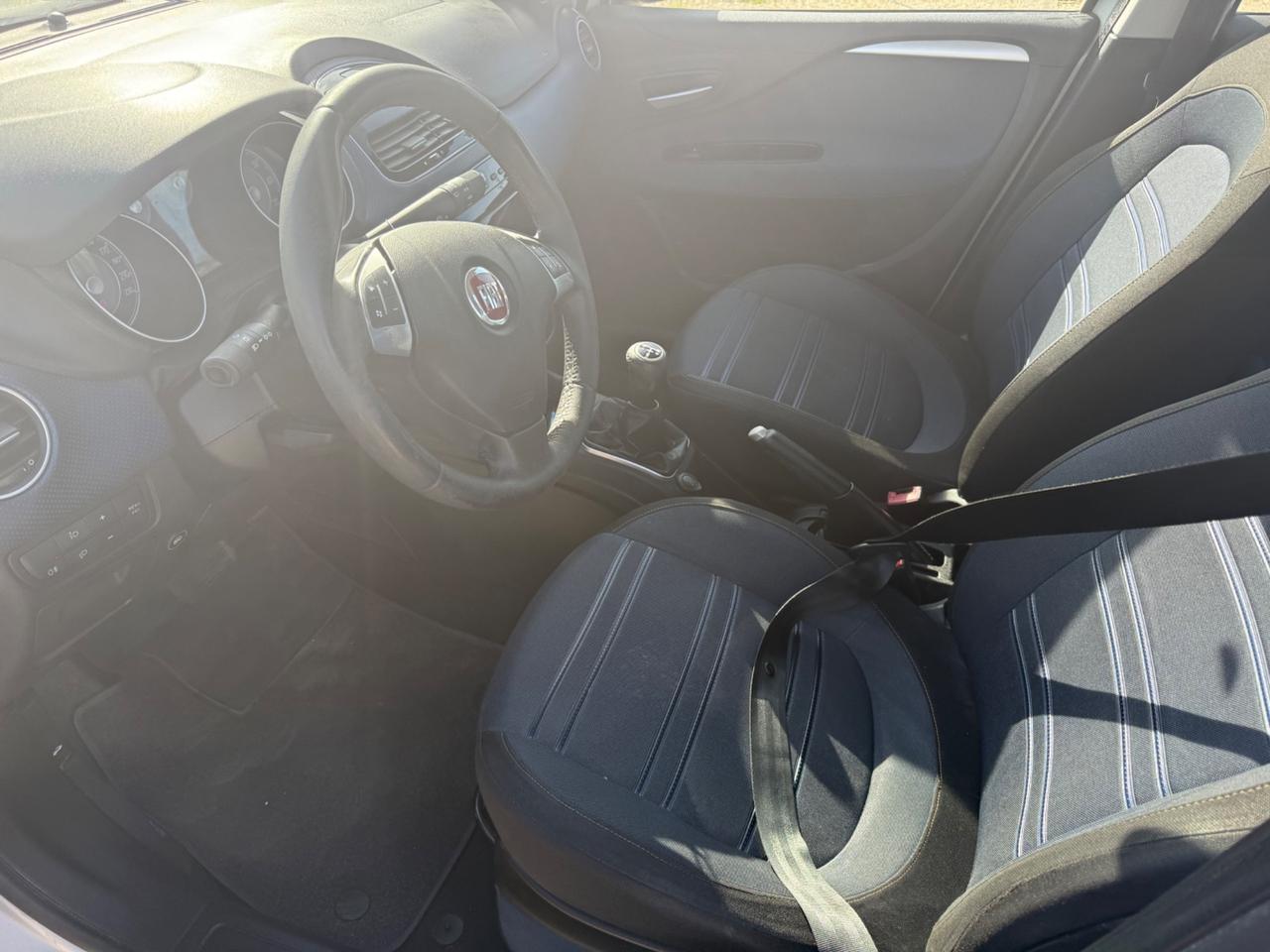 Fiat Punto Evo GPL AUTOMATICA SUPER PREZZO 2.999€