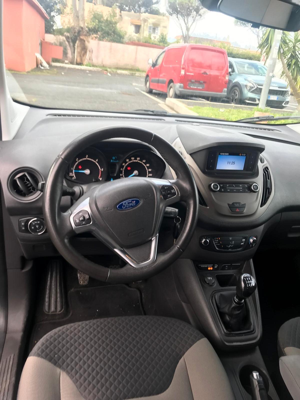 Ford Tourneo Courier 1.5 tdci 75cv plus