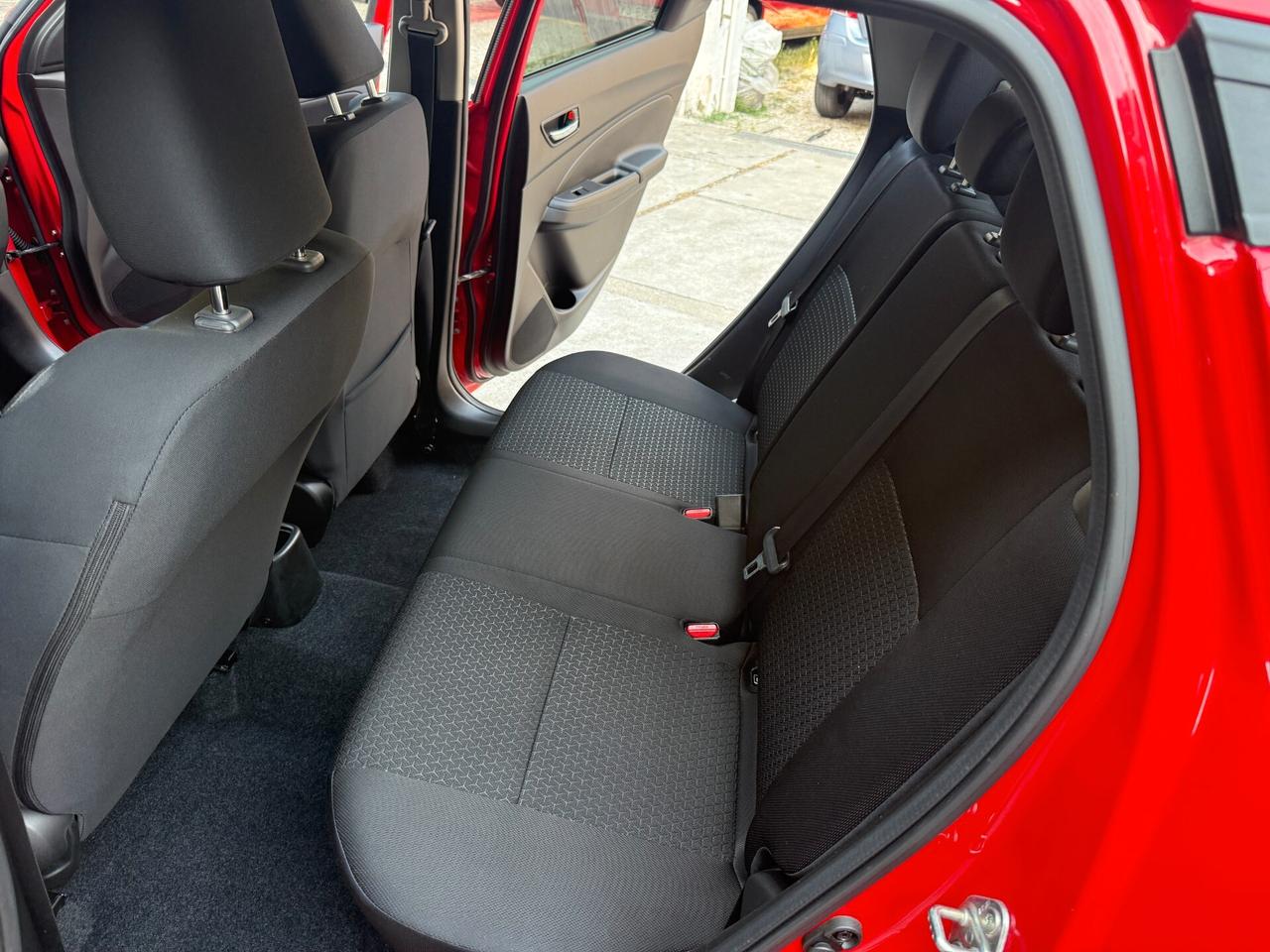 Suzuki Swift 1.2 Hybrid 4WD AllGrip Top