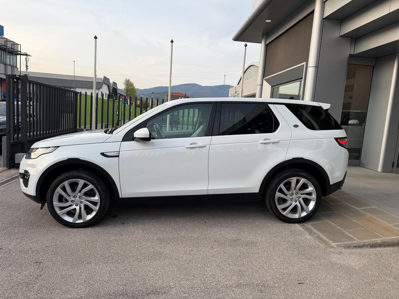 Land Rover Discovery Sport 2.0 TD4 150 CV HSE