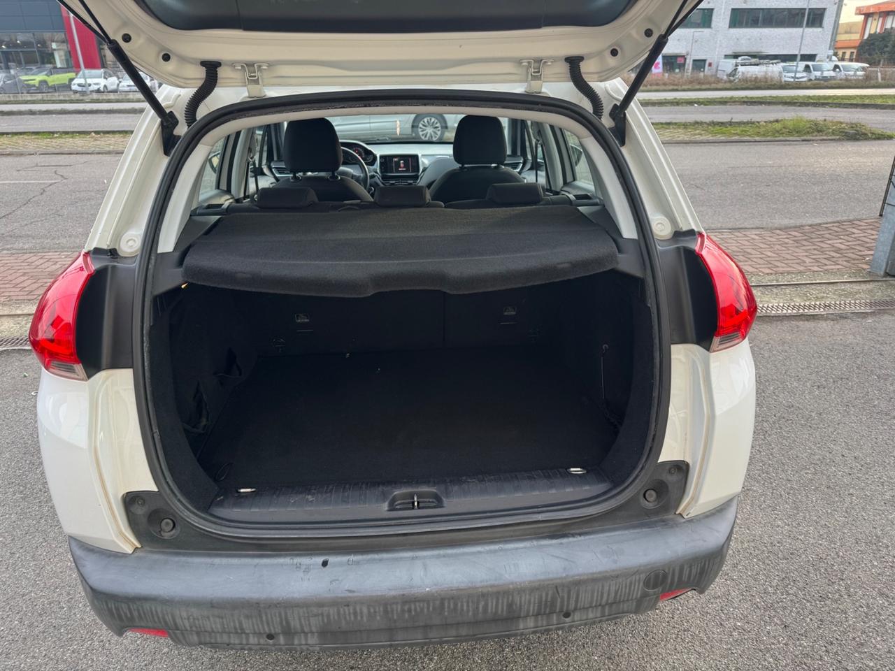 Peugeot 2008 1.6 BlueHDi. Ok Neopatentati