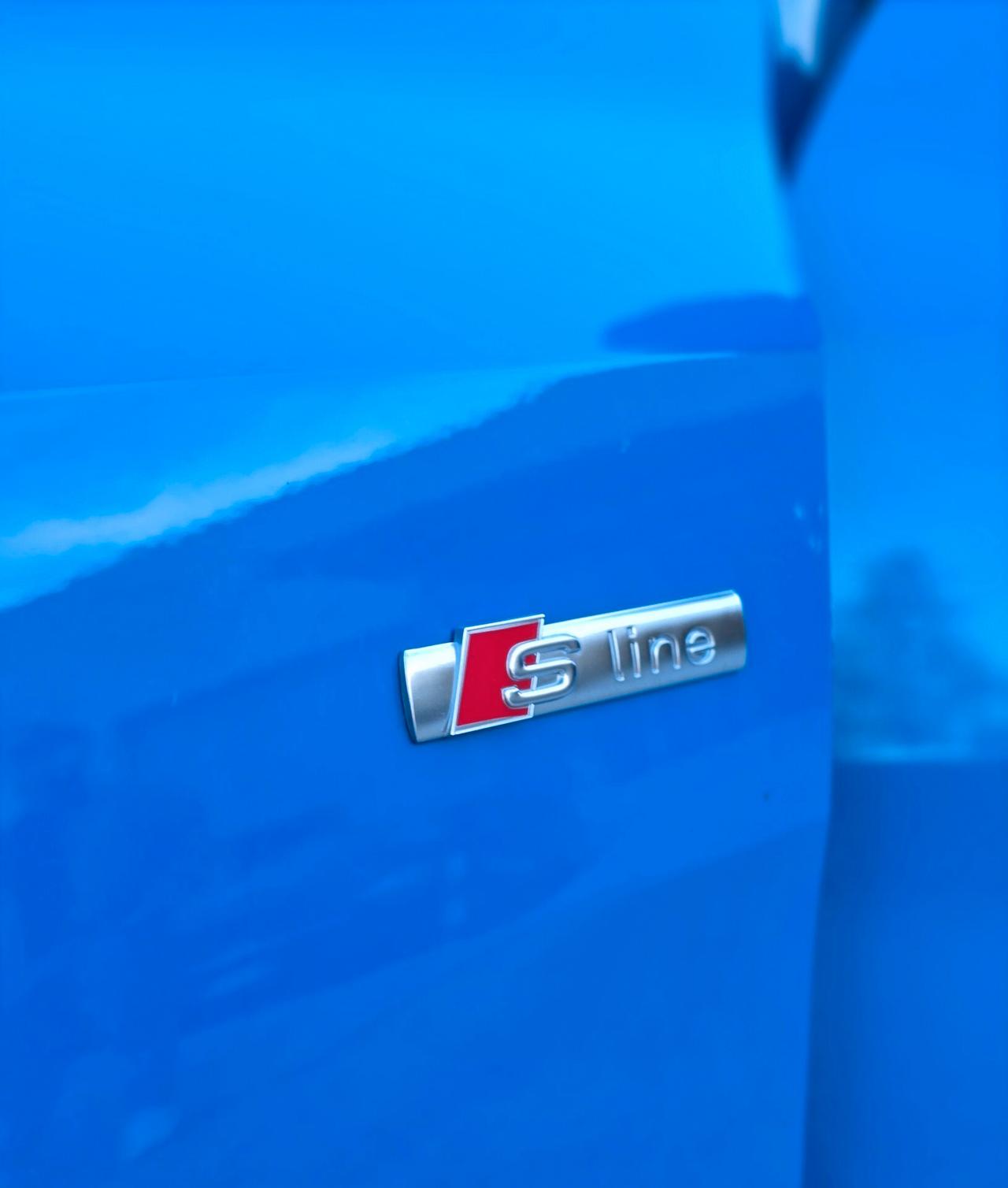 Audi A1 S line edition Blu Turbo