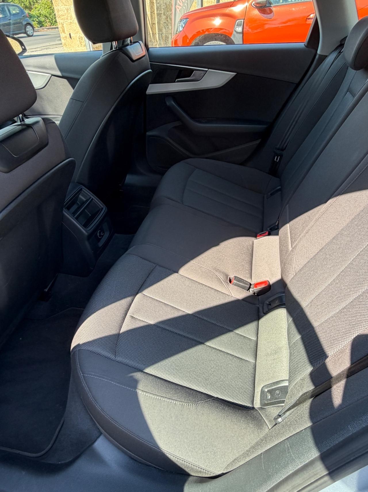 Audi A4 Avant 35 TDI/163 CV S tronic xfetta!!!
